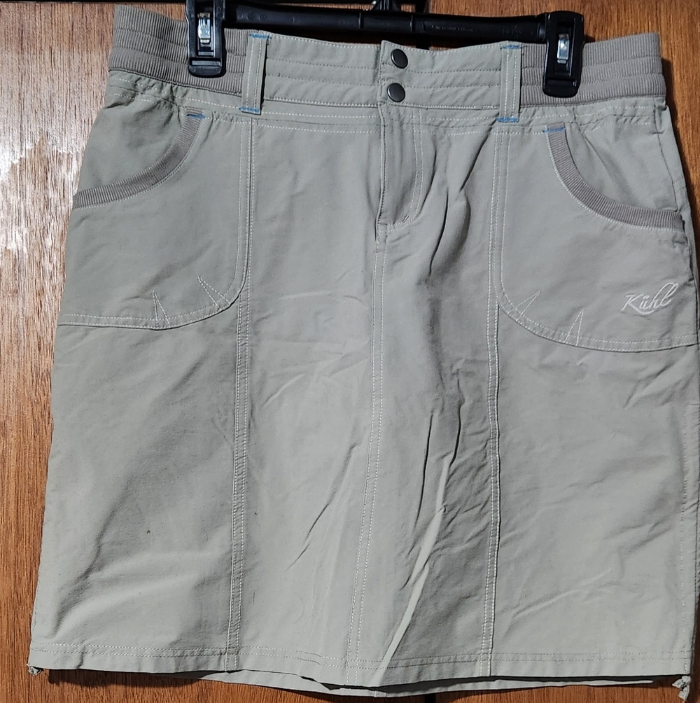 Kuhl Women's Taupe Outdoor Skort - EUC Size 10